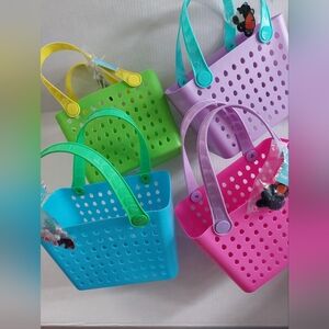 4 Easter Baskets With CHARMS Basket Handles NEW